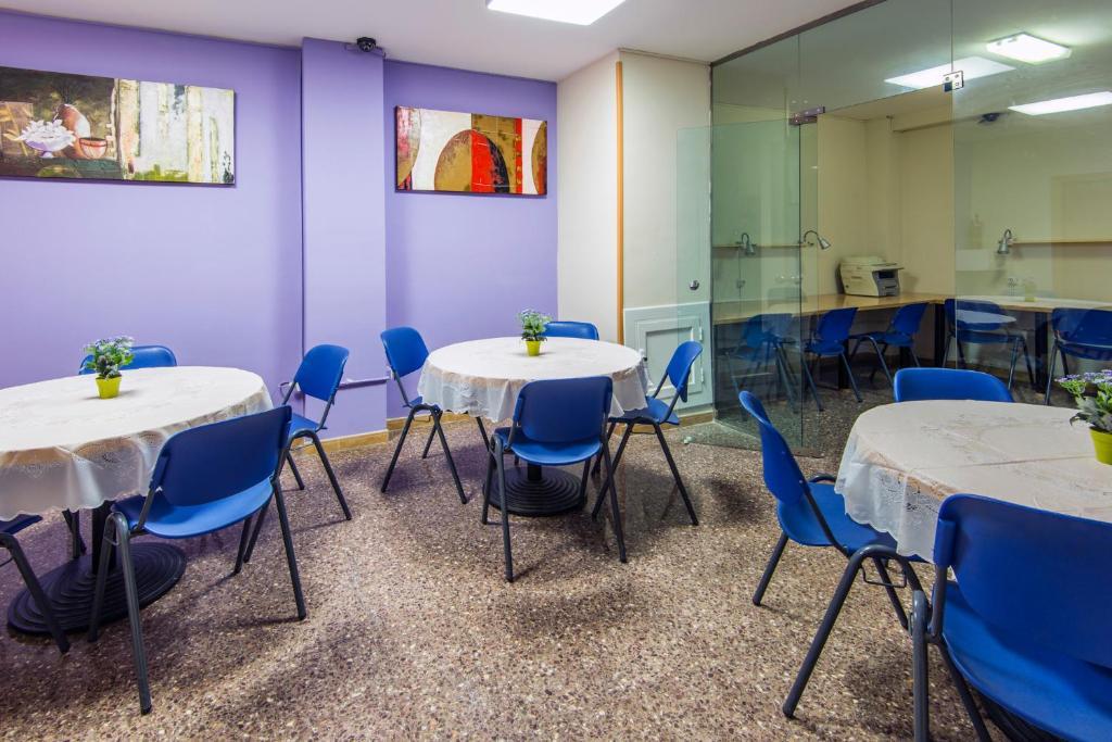 Residencia Sants Vandrehjem Barcelona Eksteriør billede