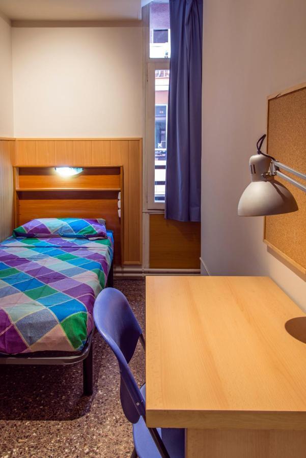 Residencia Sants Vandrehjem Barcelona Værelse billede