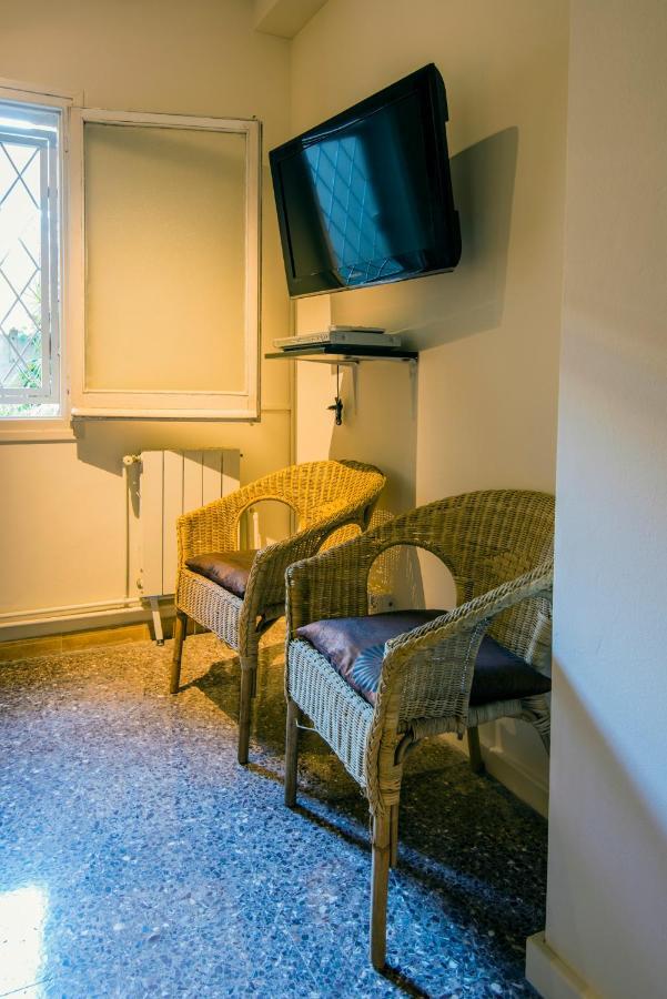 Residencia Sants Vandrehjem Barcelona Eksteriør billede