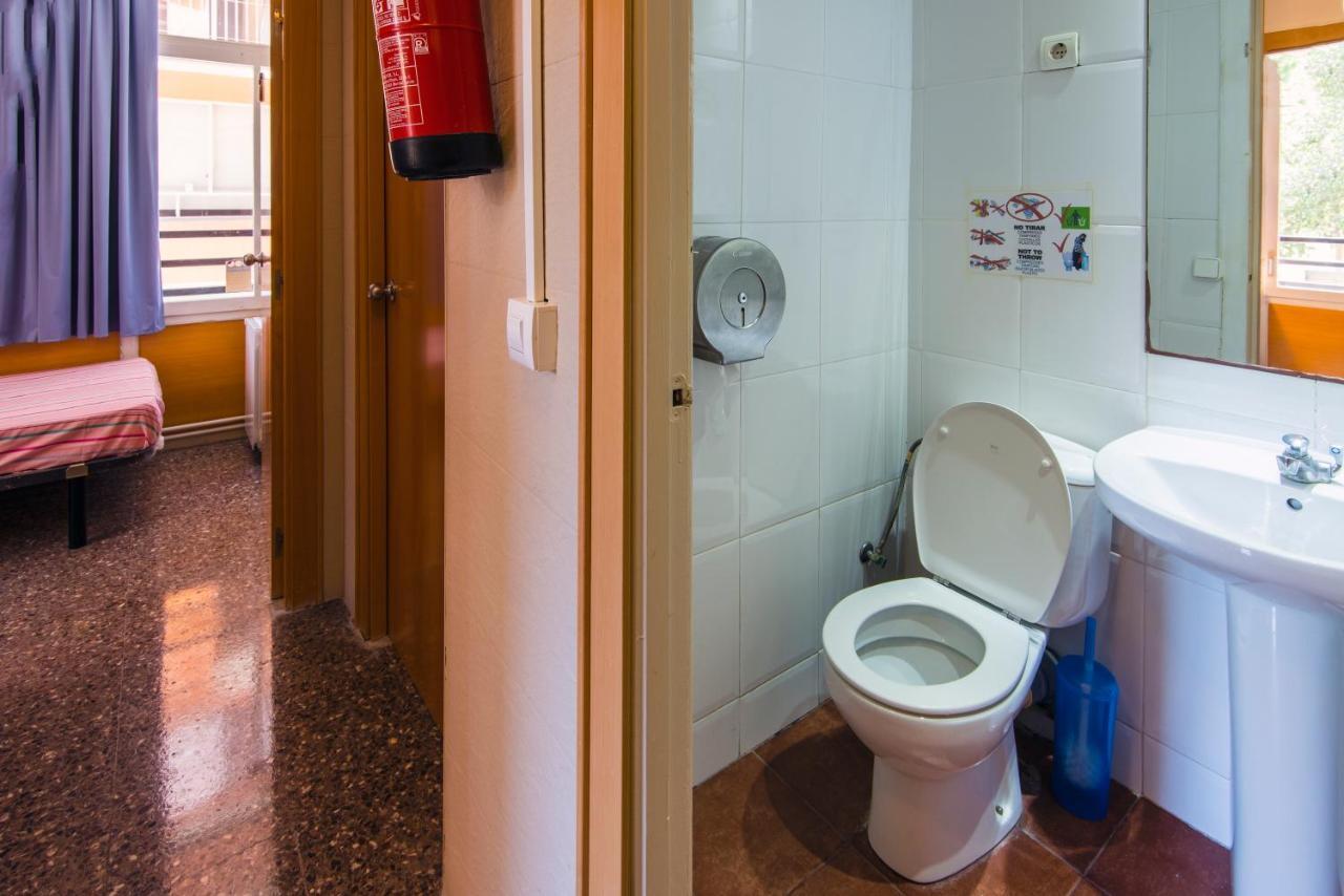 Residencia Sants Vandrehjem Barcelona Værelse billede