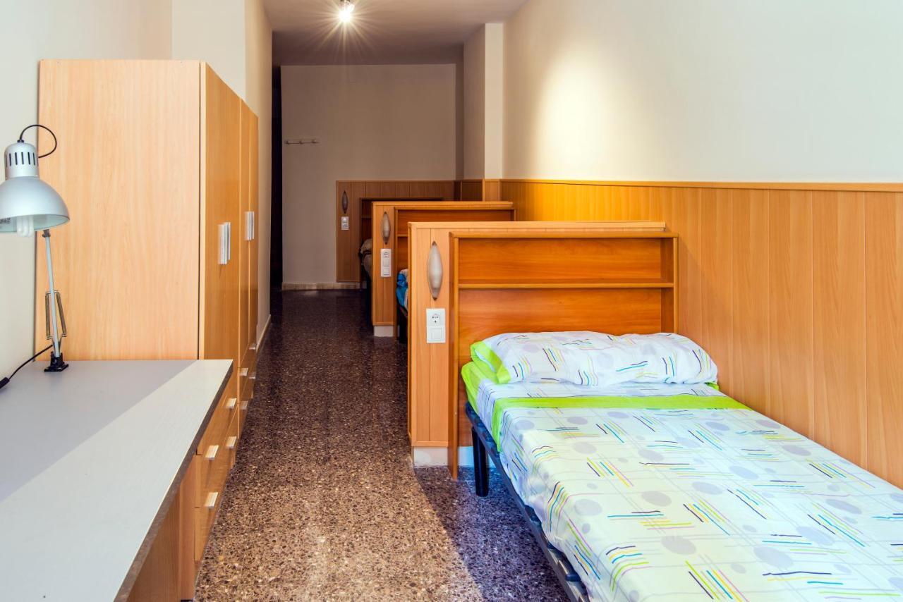 Residencia Sants Vandrehjem Barcelona Værelse billede